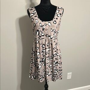 Leopard Print Sleeveless Dress